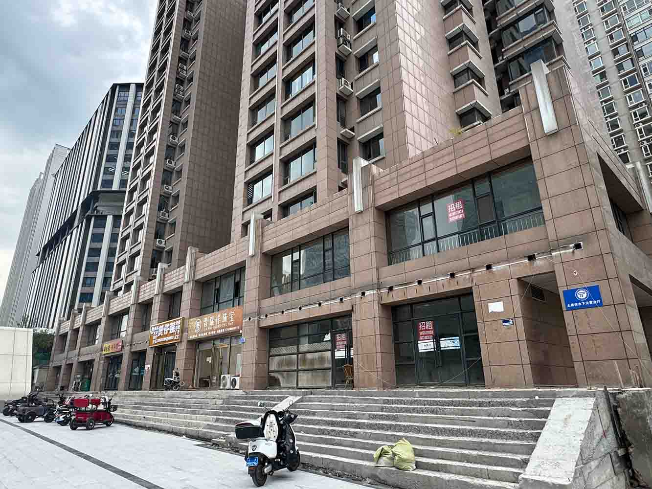 编号：00298 下元公元时代对面招商